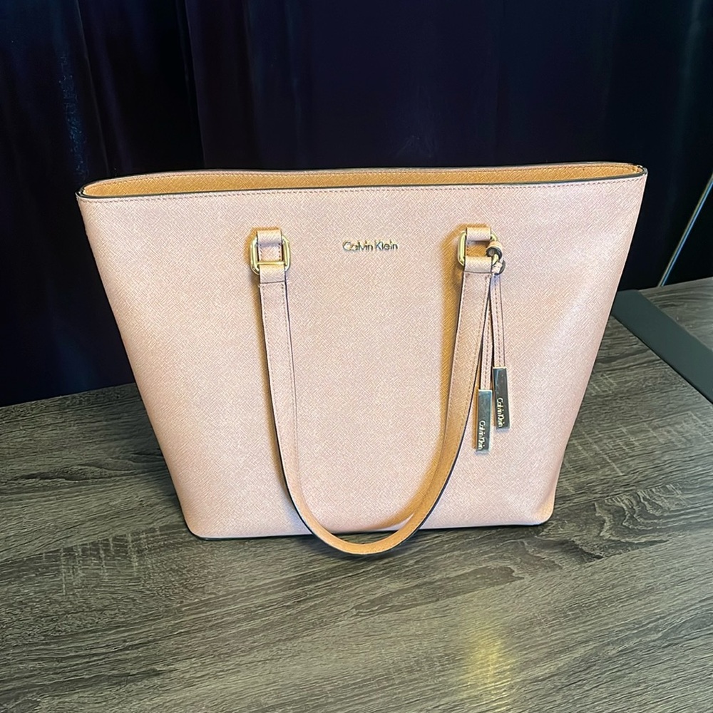 Calvin Klein Saffiano Dusty Pink Shoulder Bag